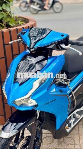 Honda Air Blade 125 2020 Xanh đen ( Bstp 1Chủ )