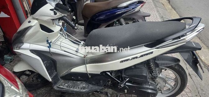 Honda Air Blade màu trắng