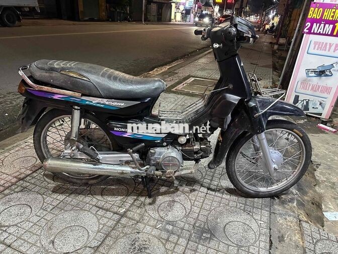 Honda Dream lùn