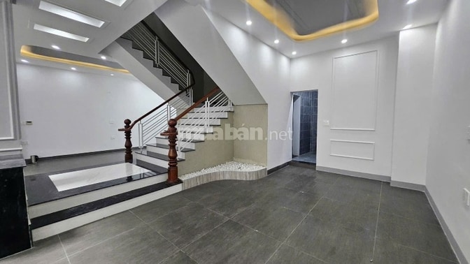 CHO THUÊ NHÀ + VĂN PHÒNG P. TRẤN BIÊN ĐẸP NGAY TRUNG TÂM BIÊN HÒA