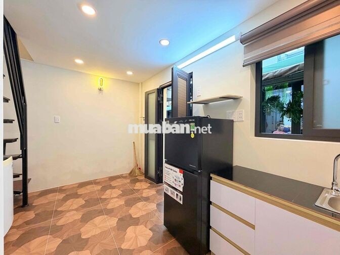 Cho Thuê NNC 1 Trệt 1 Lầu_Full Nội Thất Mới 100%_Có Balcon Ngay THĐ Q1