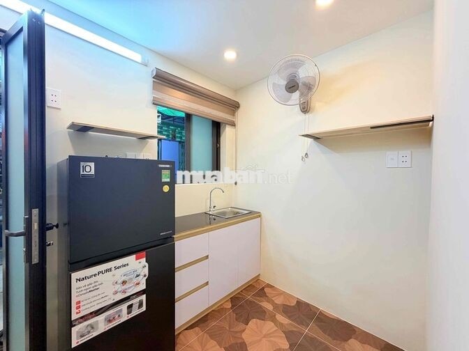 Cho Thuê NNC 1 Trệt 1 Lầu_Full Nội Thất Mới 100%_Có Balcon Ngay THĐ Q1