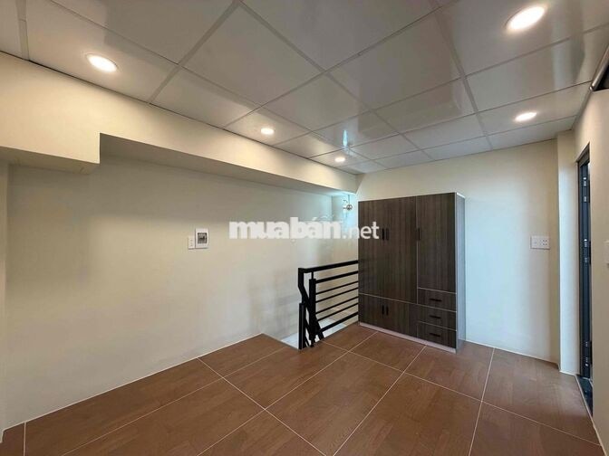 Cho Thuê NNC 1 Trệt 1 Lầu_Full Nội Thất Mới 100%_Có Balcon Ngay THĐ Q1