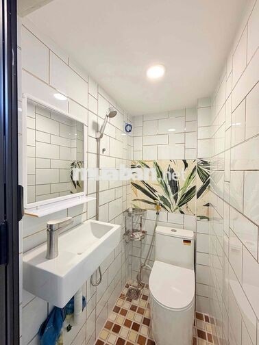 Cho Thuê NNC 1 Trệt 1 Lầu_Full Nội Thất Mới 100%_Có Balcon Ngay THĐ Q1