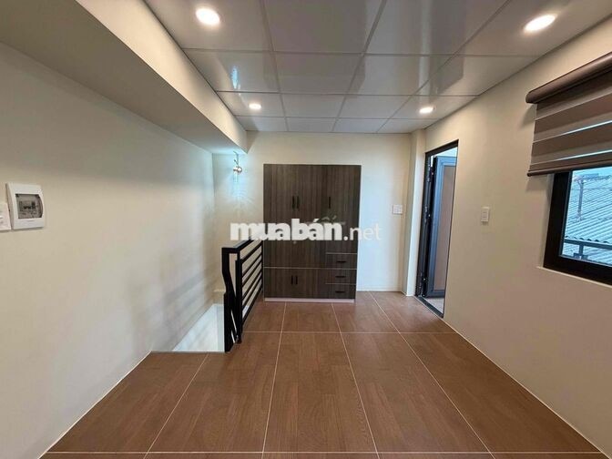 Cho Thuê NNC 1 Trệt 1 Lầu_Full Nội Thất Mới 100%_Có Balcon Ngay THĐ Q1