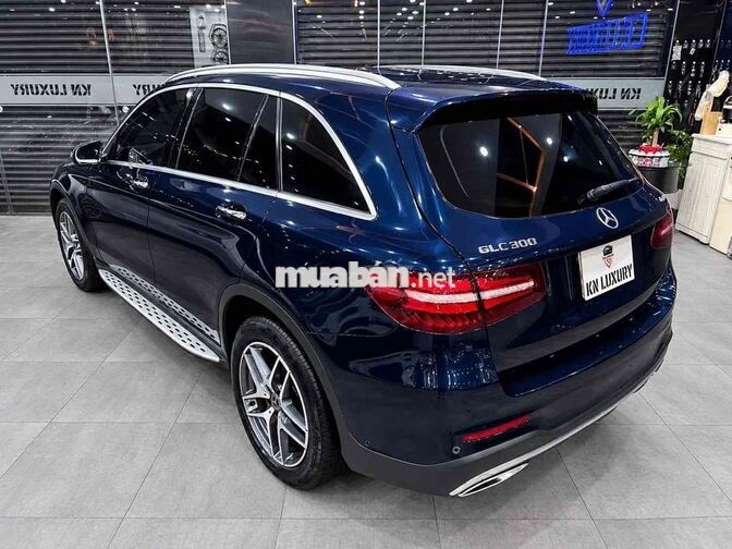 Mercedes-Benz GLC 300 Model 2019 50.000 Miles
