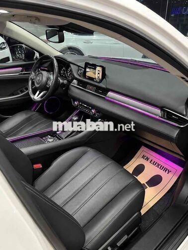 Mazda 6 Model 2025 2.0 Premium 37.000km Trắng/ Đen
