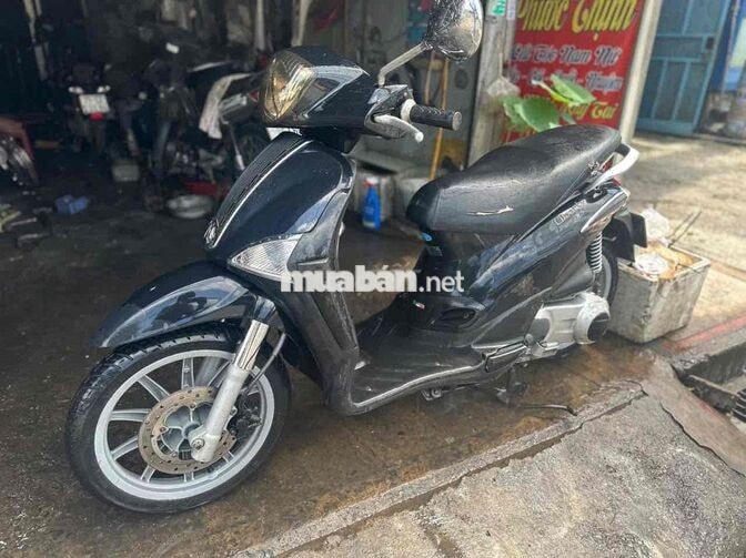 Piaggio Liberty màu đen