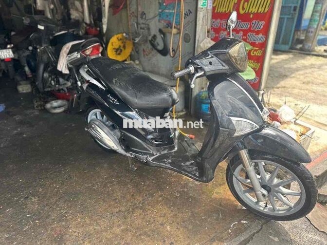 Piaggio Liberty màu đen