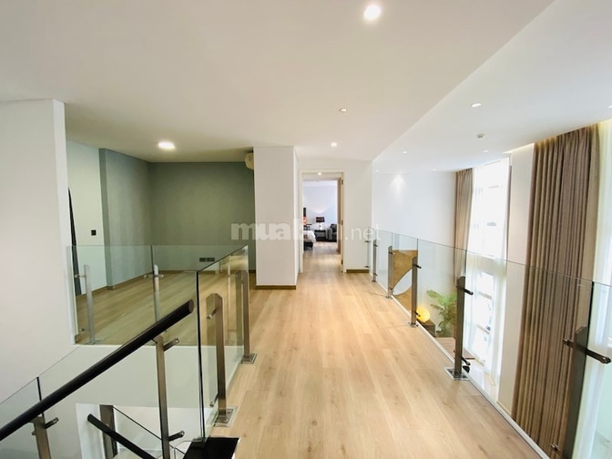 Cho thuê căn Penthouse Estella 2 tầng, tháp 3A, 271m2, 4PN, full nt