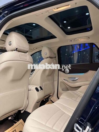 Mercedes-Benz GLC 300 Model 2019 50.000 Miles