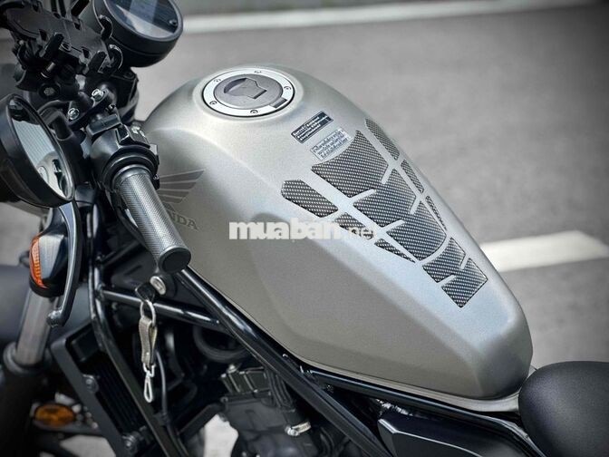 HONDA REBEL 300 ABS