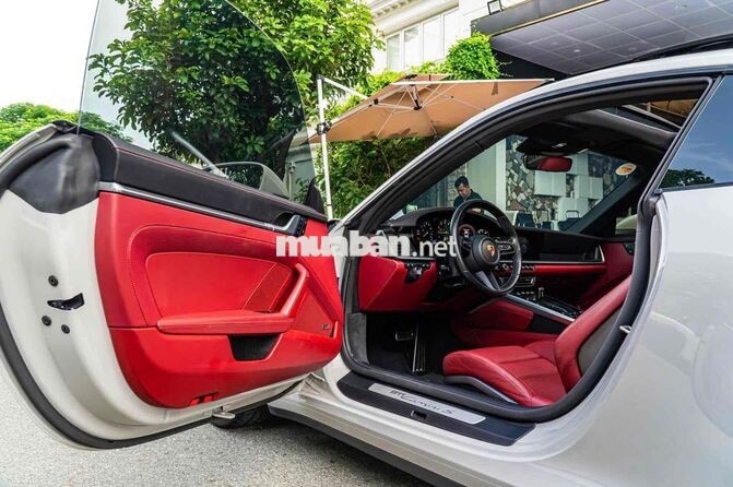 🔥 PORSCHE 911 CARRERA S 2023 – XÁM CRAYON/ĐỎ | SIÊ