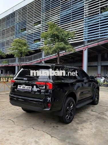 Everest Sport 2024 Đen lướt 5.800 km BH CHính Hãng