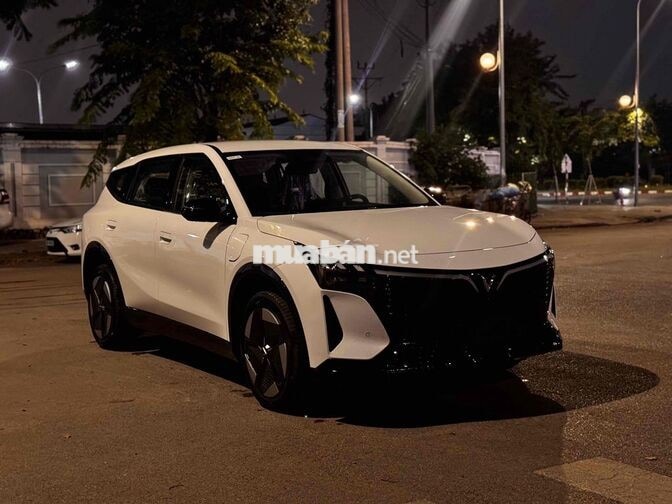 VinFast VF8 All New 2026 nguyên nylon