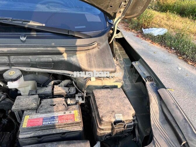 Kia Carens 2025 Luxury 7 chỗ xanh rêu