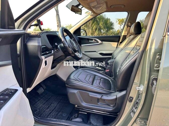 Kia Carens 2025 Luxury 7 chỗ xanh rêu