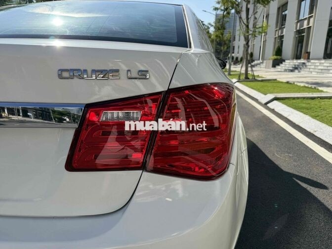 Chevrolet Cruze 2014 LS Trắng