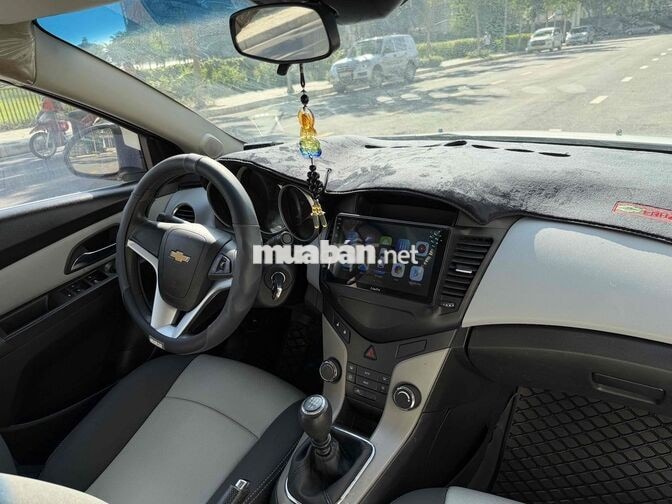 Chevrolet Cruze 2014 LS Trắng