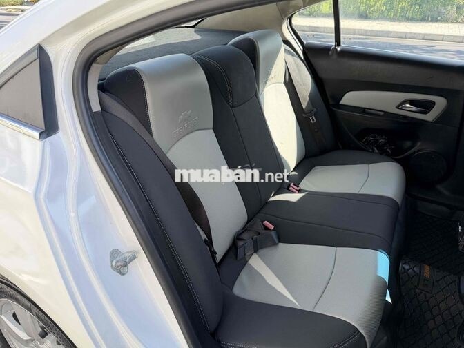 Chevrolet Cruze 2014 LS Trắng