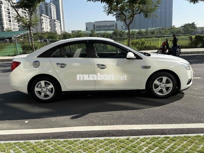 Chevrolet Cruze 2014 LS Trắng