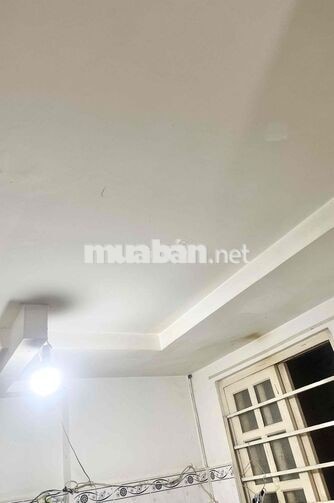 Tôi muốn cho thuê một bạn nam ở ghép