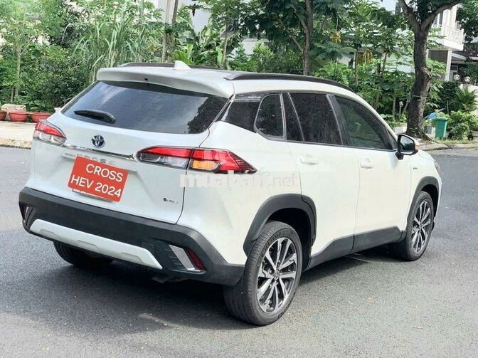 COROLLA CROSS HYBRID 2024 XĂNG ĐIỆN SIÊU ĐẸP