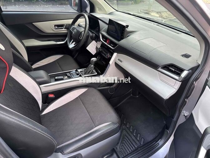 Toyota Veloz Cross sx 2023 1.5 Top 6 vạn km