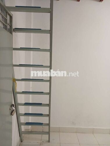 Phòng trọ 18 m2 đường Phan Văn Trị, P.Bình Thạnh