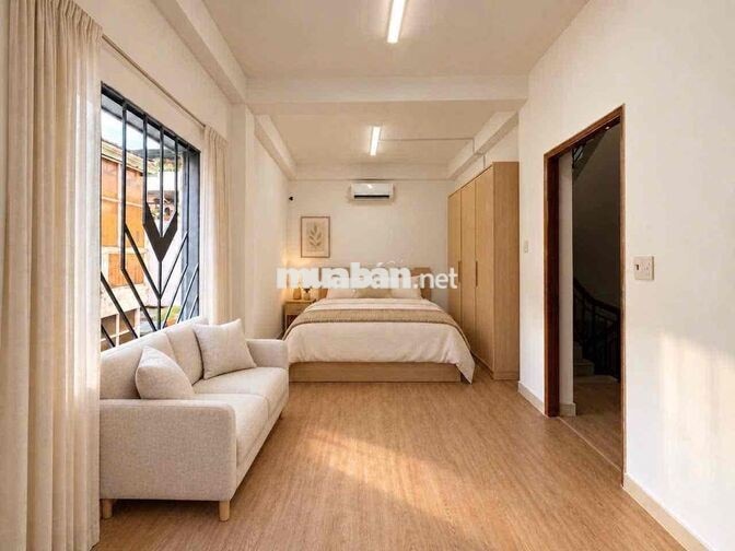 CĂN HỘ DỊCH VỤ STUDIO FULL NỘI THẤT MỚI 100% NẰM CẠNH CHỢ BÀ CHIỂU