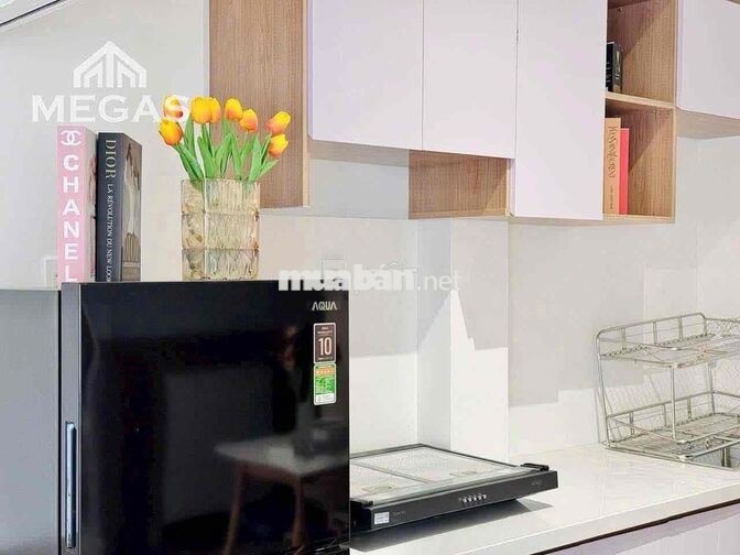 CHO THUÊ CĂN HỘ DUPLEX BAN CÔNG NGAY QUẬN 10 - GẦN CẦU VƯỢT 3/2