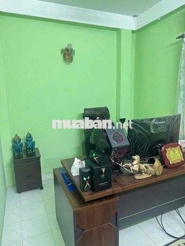Nhà CMT8 Quận 10 40 m² 3 Tầng 4 PN - Hẻm Gần 4M - 15 Triệu