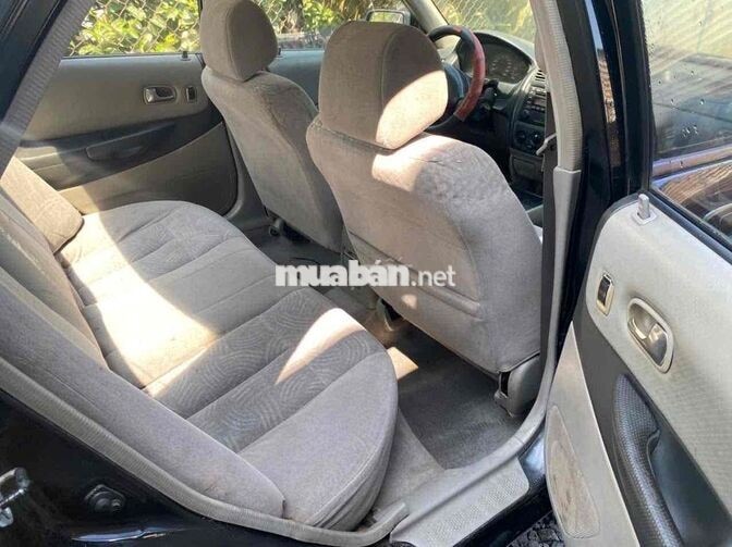 Ford Laser 2002 màu Đen