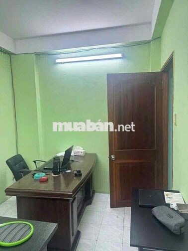 Nhà CMT8 Quận 10 40 m² 3 Tầng 4 PN - Hẻm Gần 4M - 15 Triệu