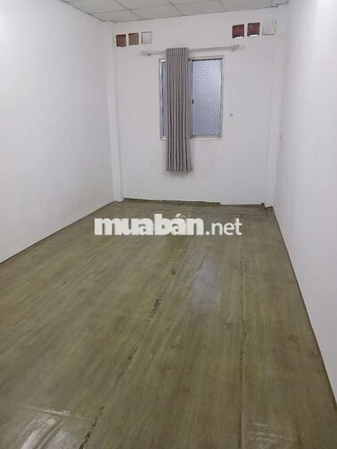 Phòng trọ 18 m2 đường Phan Văn Trị, P.Bình Thạnh