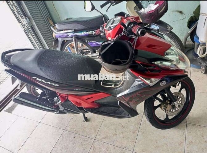 Yamaha Nouvo màu Đỏ đen