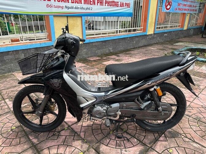 Yamaha Jupiter V màu đen