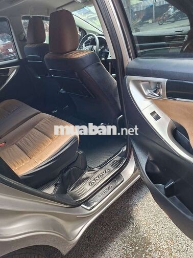 Toyota Innova G 7 chỗ 94.644 km Nâu