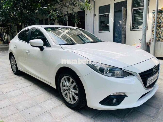 Mazda 3 5 chỗ Tự động màu Trắng