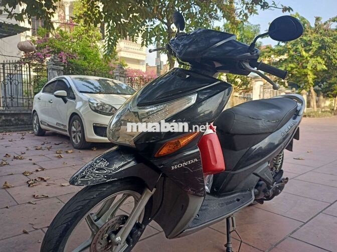 Honda Click màu Đen