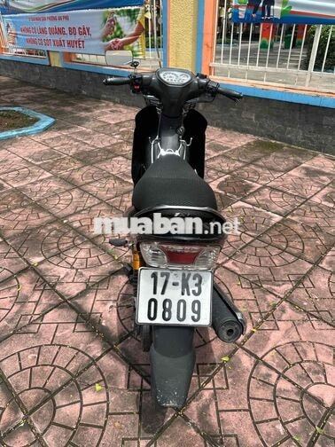 Yamaha Jupiter V màu đen