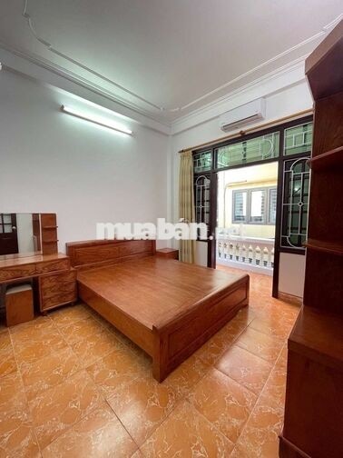 siêu hiếm đại từ nhà dân xây 43m , 4 tầng full nội thất 