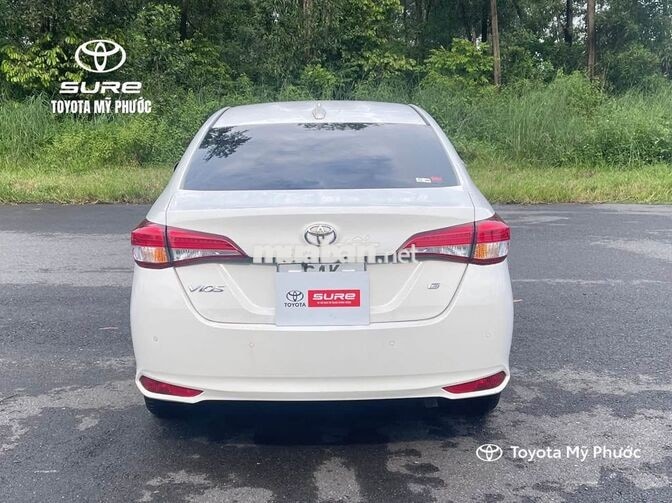 Toyota Vios 1.5G CVT 2022 Trắng 33.000 km