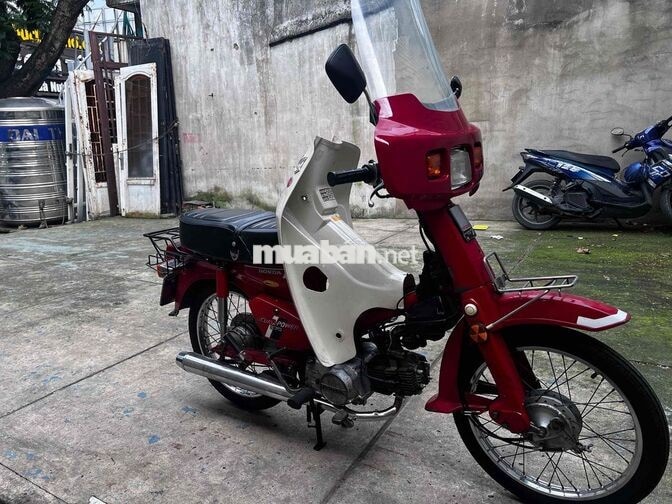 Honda DD70 màu Đỏ