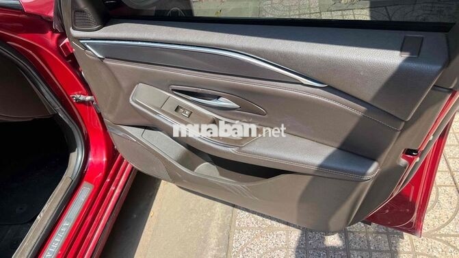 VinFast Lux A2.0 2022 Base 11 vạn Đỏ