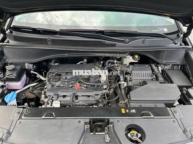 Hyundai Custin 2025 1.5 Cao cấp 2000km Đen