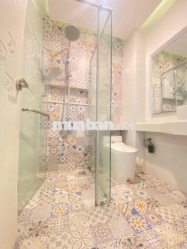 BÁN NHÀ 3 LẦU  40m2 - HẺM Ô TÔ PHAN ĐĂNG LƯU QUẬN PHÚ NHUẬN