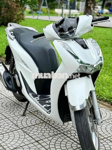 Honda SH 2022 màu trắng