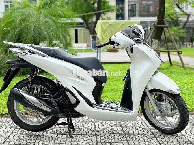 Honda SH 2022 màu trắng