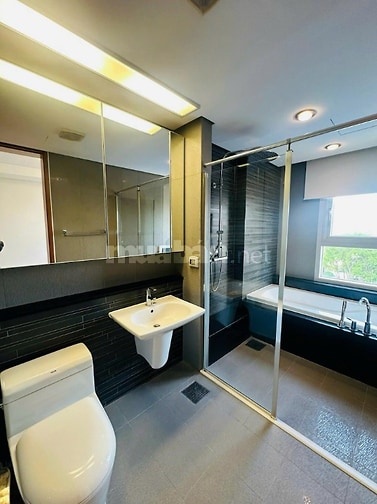 Cho thuê căn hộ Xi Riverview Thảo Điền, 145m2, 3PN, tầng cao, view đẹp